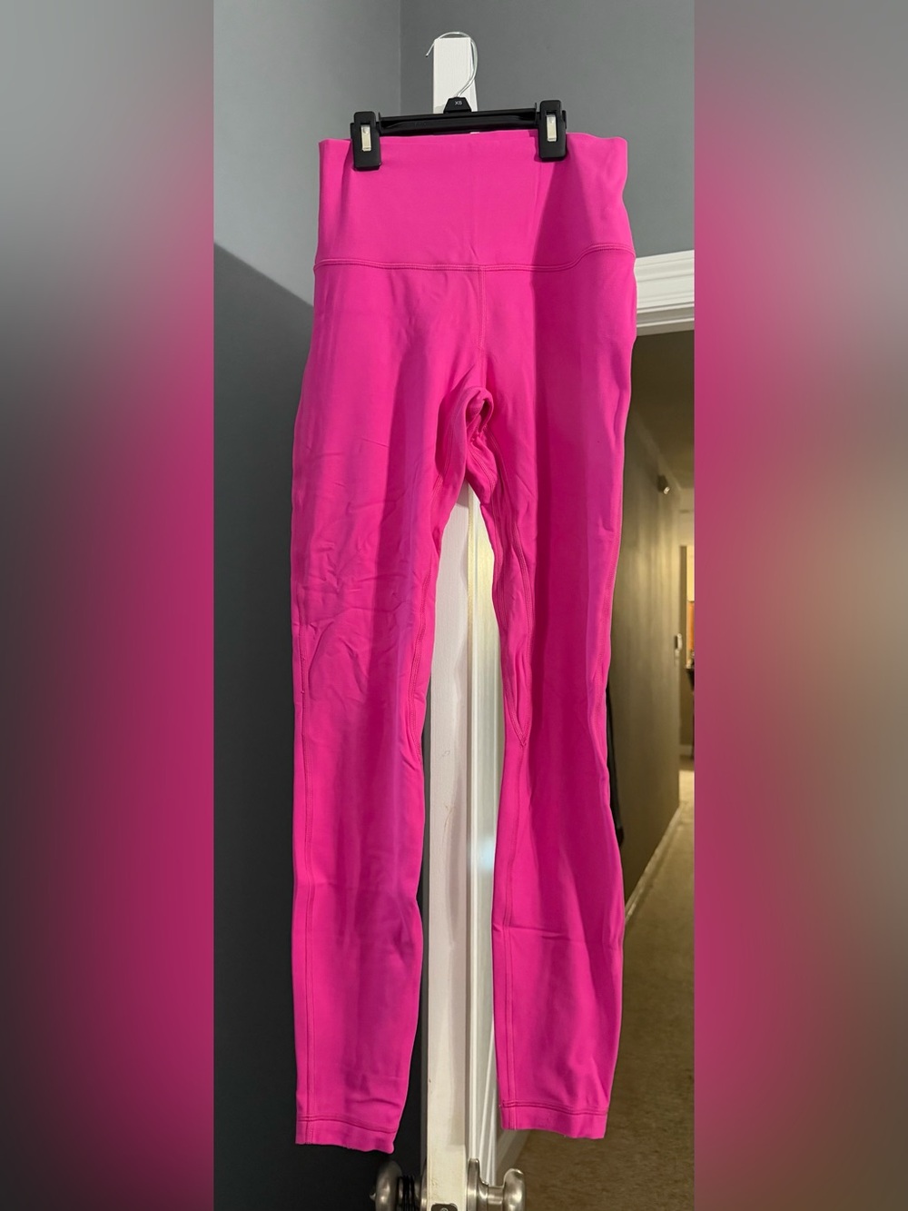 LULULEMON Hot Pink Leggings